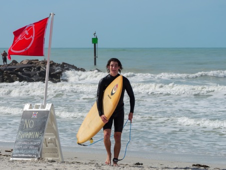 jsarasota 20240110-Surf-Skim-North-Jetty