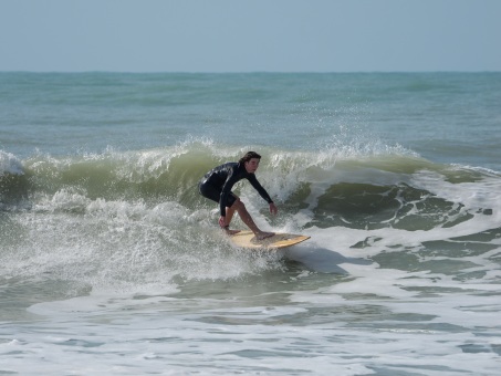 jsarasota 20240110-Surf-Skim-North-Jetty