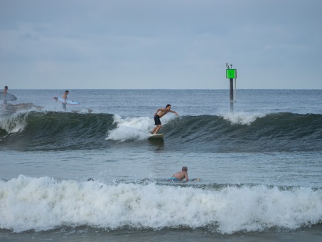 20240912-Surfing-North-Jetty