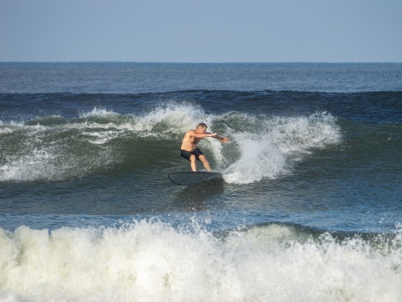 20240912-Surfing-North-Jetty