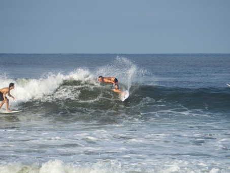 20240912-Surfing-North-Jetty