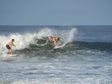 20240912-Surfing-North-Jetty