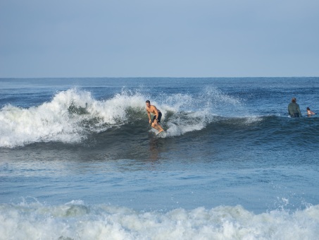 20240912-Surfing-North-Jetty