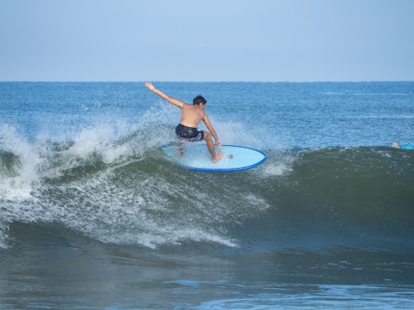 20240912-Surfing-North-Jetty