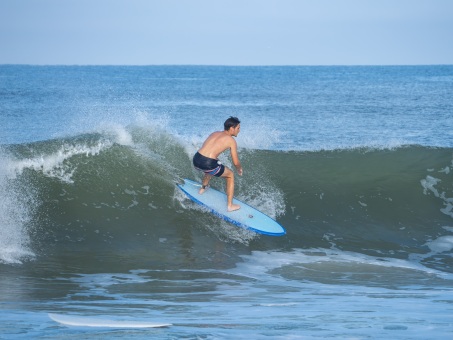 20240912-Surfing-North-Jetty