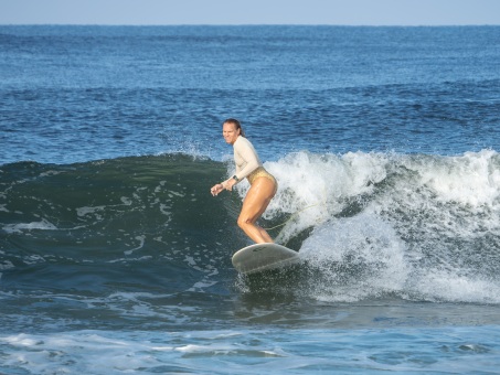 20240912-Surfing-North-Jetty