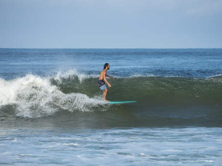 20240912-Surfing-North-Jetty