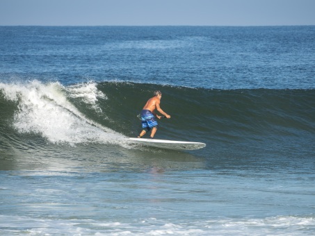 20240912-Surfing-North-Jetty