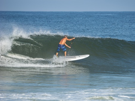 20240912-Surfing-North-Jetty