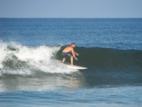 20240912-Surfing-North-Jetty