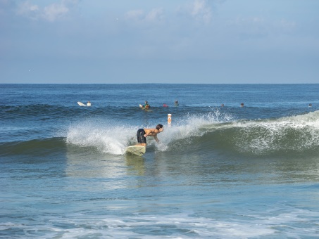 20240912-Surfing-North-Jetty