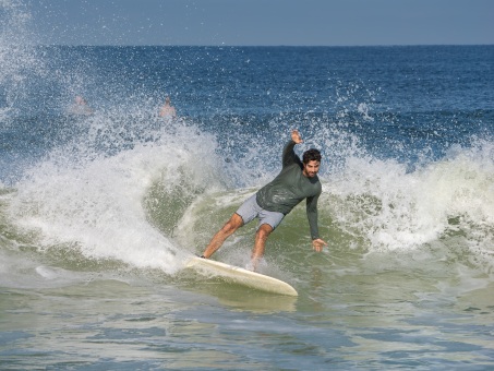 20240912-Surfing-North-Jetty