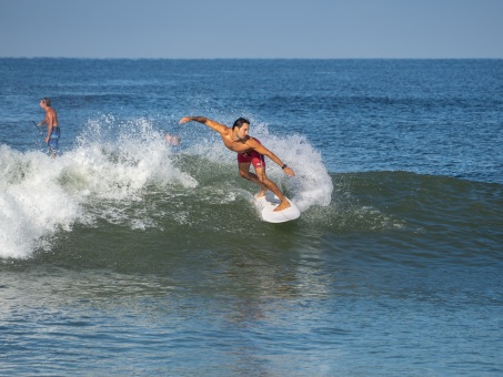 20240912-Surfing-North-Jetty