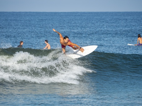 20240912-Surfing-North-Jetty