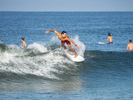 20240912-Surfing-North-Jetty