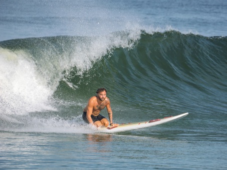 20240912-Surfing-North-Jetty