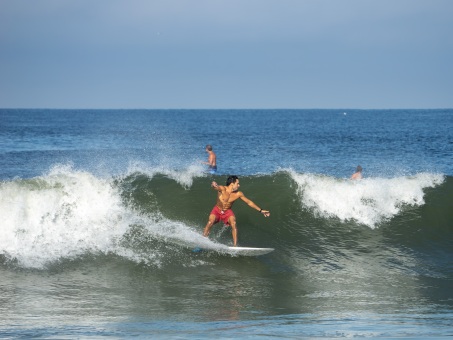 20240912-Surfing-North-Jetty