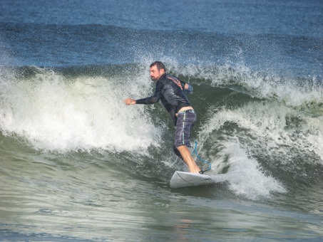 20240912-Surfing-North-Jetty