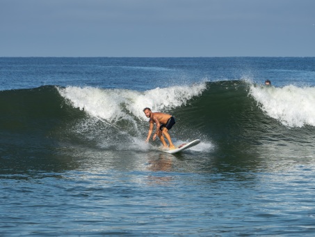 20240912-Surfing-North-Jetty