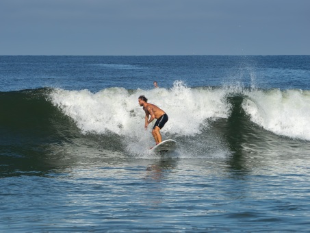 20240912-Surfing-North-Jetty