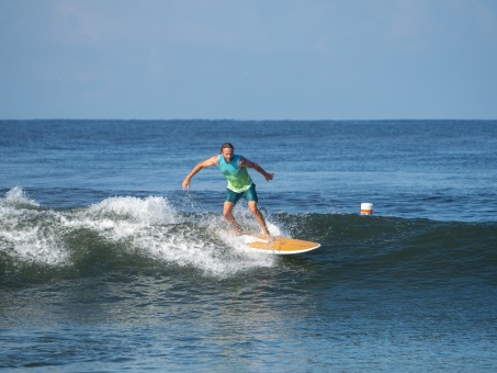 20240912-Surfing-North-Jetty