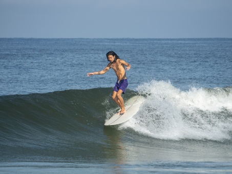 20240912-Surfing-North-Jetty