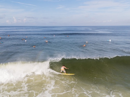 20240912-Surfing-North-Jetty