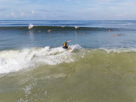 20240912-Surfing-North-Jetty