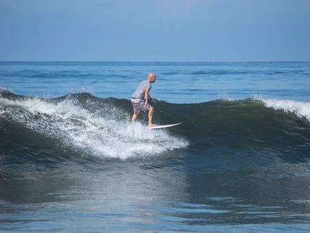 20240912-Surfing-North-Jetty