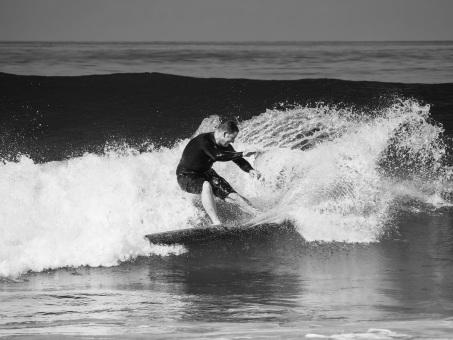 20240912-Surfing-North-Jetty