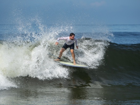 20240912-Surfing-North-Jetty