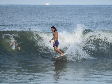 20240912-Surfing-North-Jetty