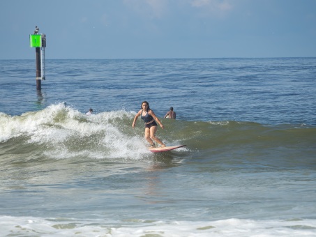 20240912-Surfing-North-Jetty