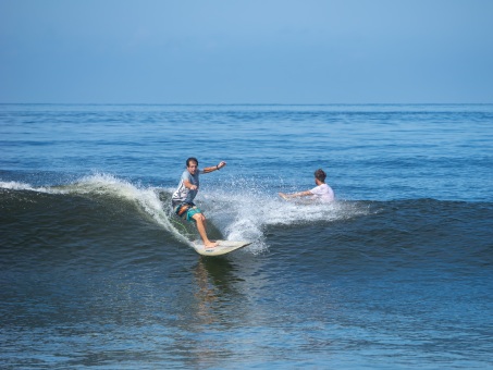 20240912-Surfing-North-Jetty