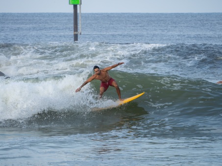 20240912-Surfing-North-Jetty