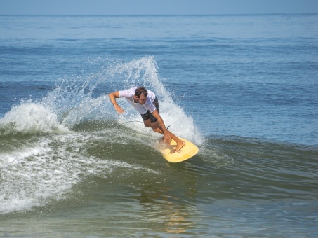 20240912-Surfing-North-Jetty