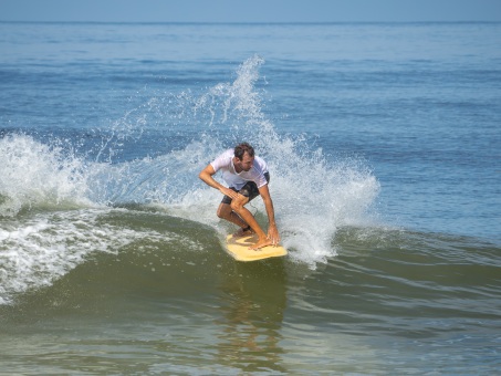 20240912-Surfing-North-Jetty