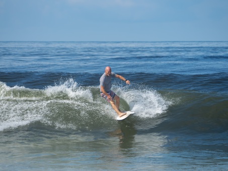 20240912-Surfing-North-Jetty