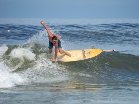 20240912-Surfing-North-Jetty