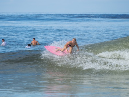 20240912-Surfing-North-Jetty