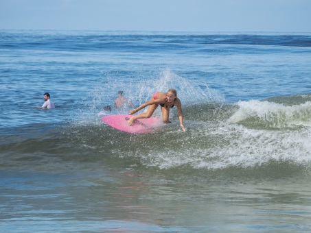 20240912-Surfing-North-Jetty