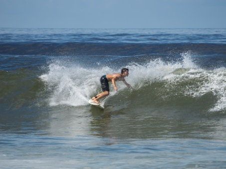 20240912-Surfing-North-Jetty