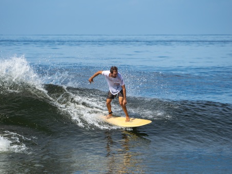 20240912-Surfing-North-Jetty