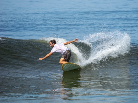 20240912-Surfing-North-Jetty