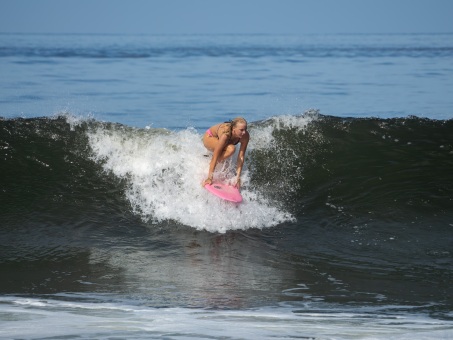 20240912-Surfing-North-Jetty