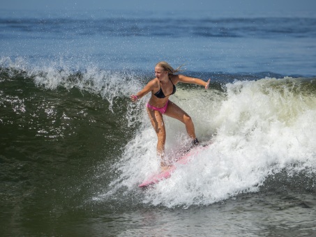 20240912-Surfing-North-Jetty