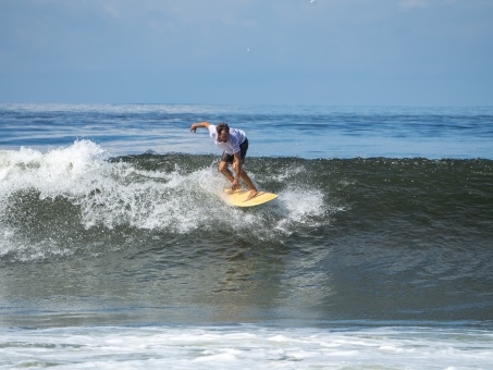 20240912-Surfing-North-Jetty