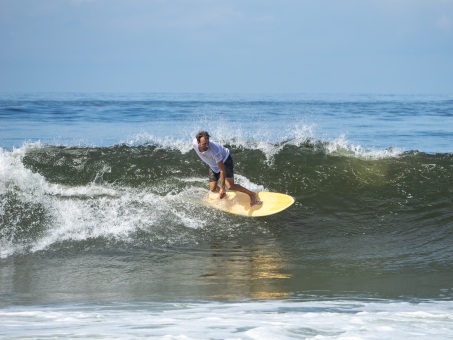 20240912-Surfing-North-Jetty