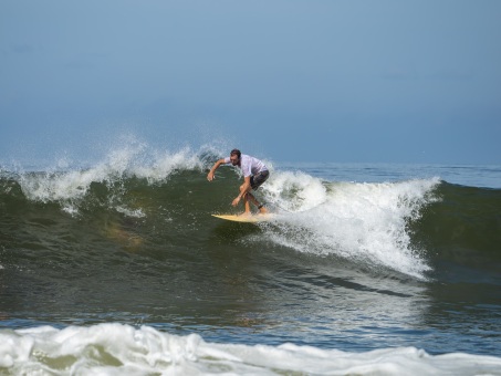 20240912-Surfing-North-Jetty