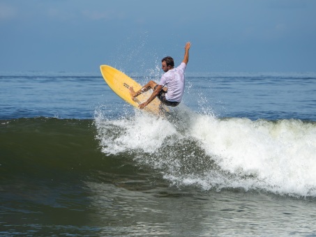 20240912-Surfing-North-Jetty